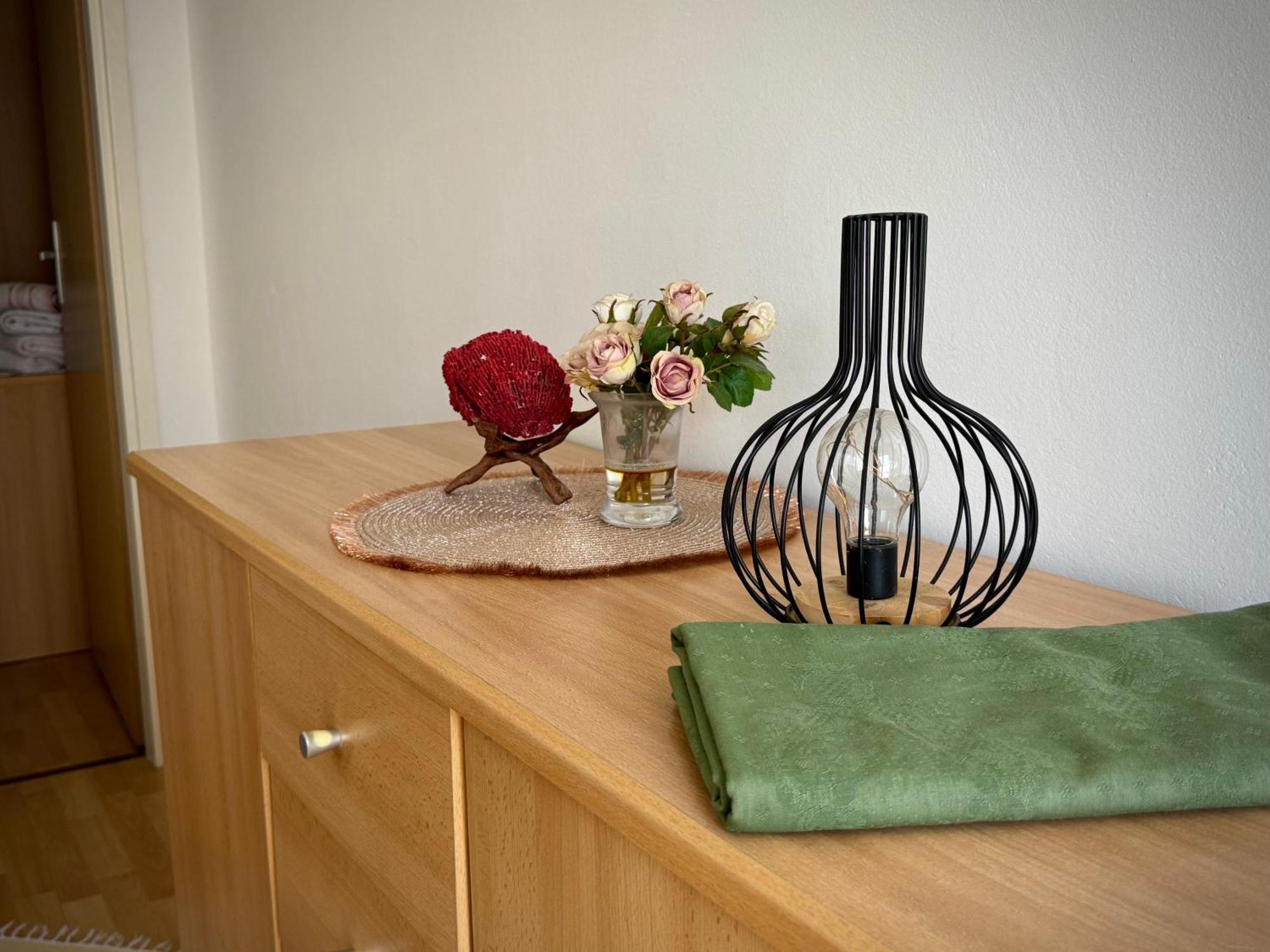 Apartments Maricic Banjol ภายนอก รูปภาพ