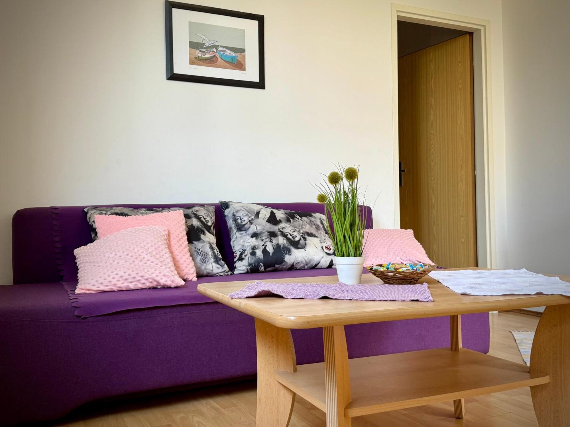 Apartments Maricic Banjol ภายนอก รูปภาพ