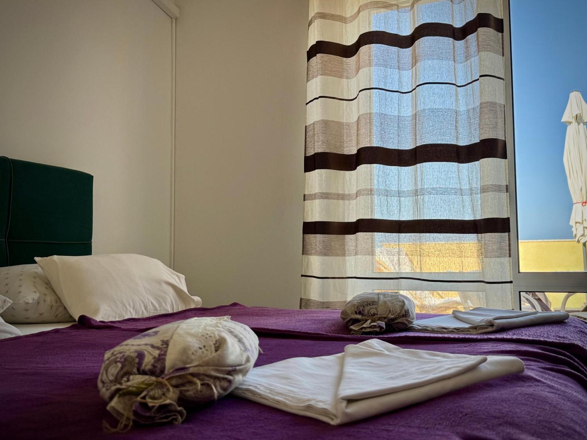 Apartments Maricic Banjol ภายนอก รูปภาพ