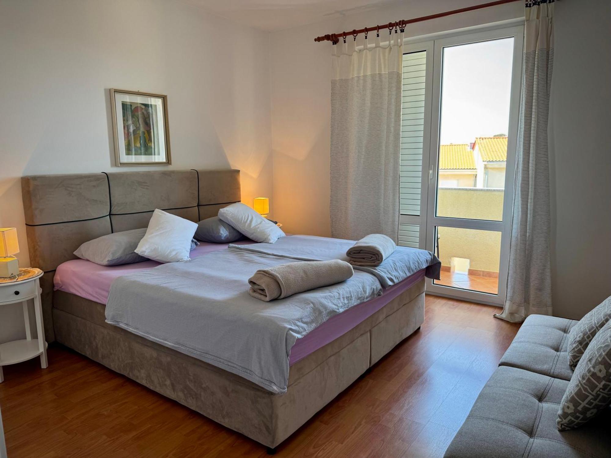 Apartments Maricic Banjol ภายนอก รูปภาพ