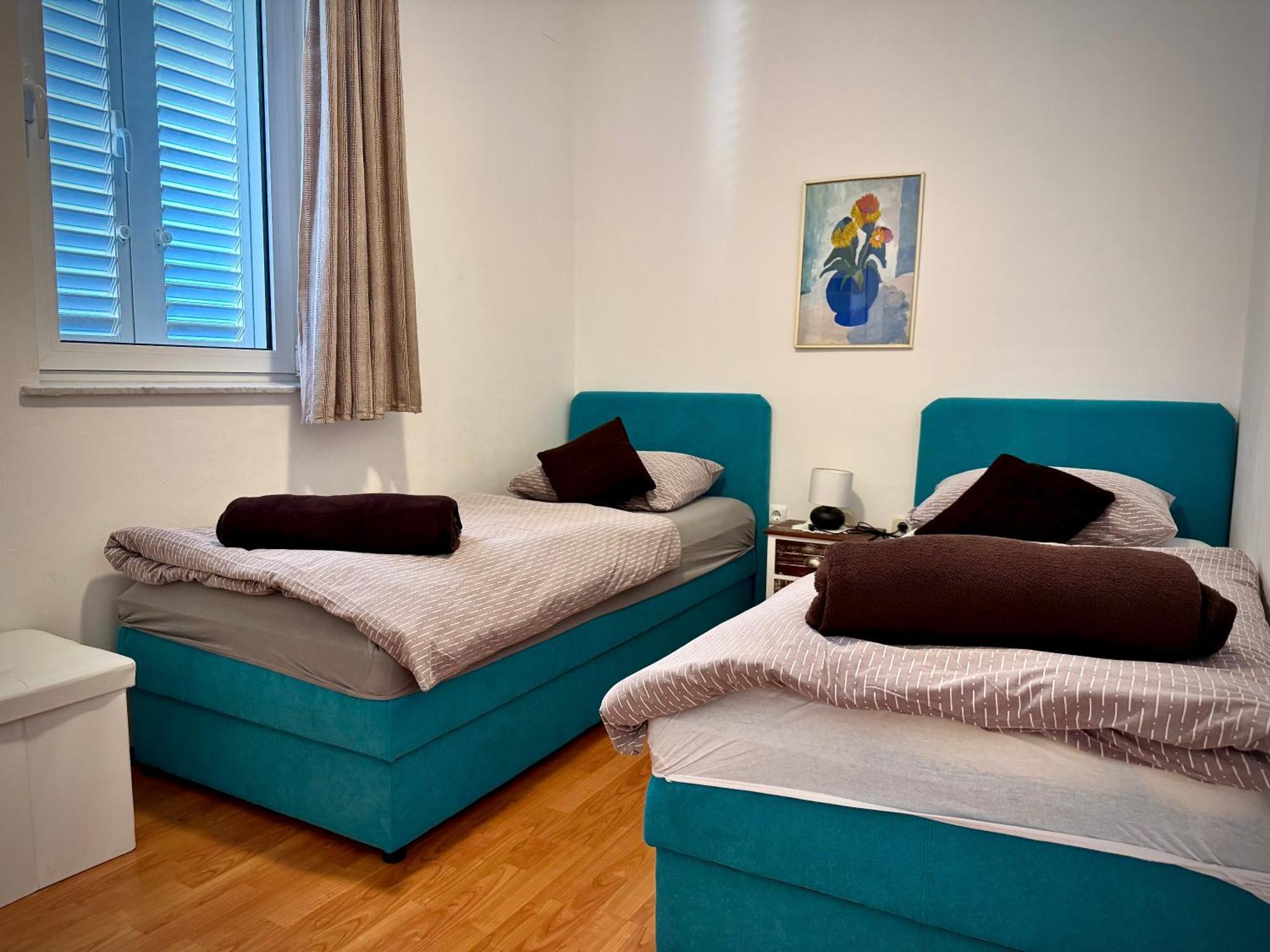 Apartments Maricic Banjol ภายนอก รูปภาพ