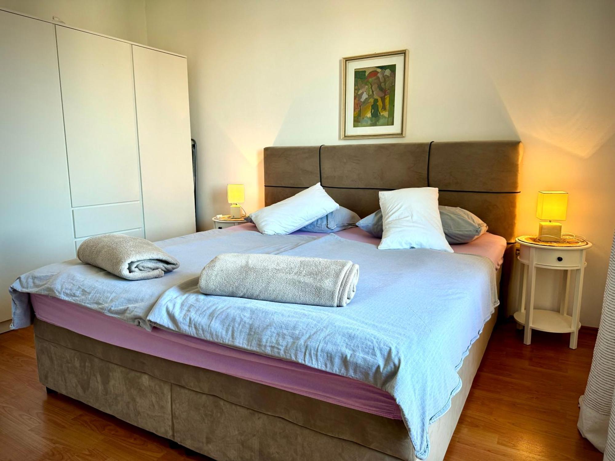 Apartments Maricic Banjol ภายนอก รูปภาพ