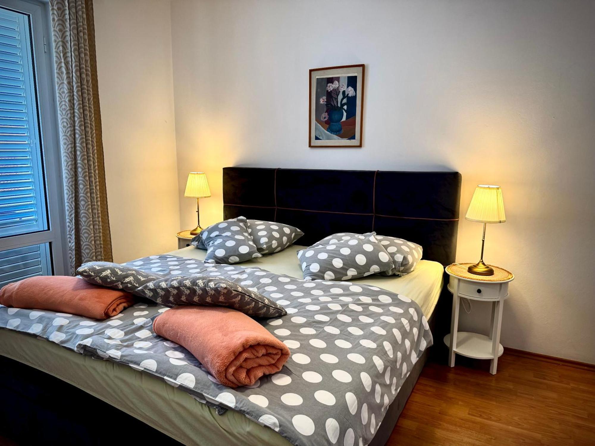 Apartments Maricic Banjol ภายนอก รูปภาพ
